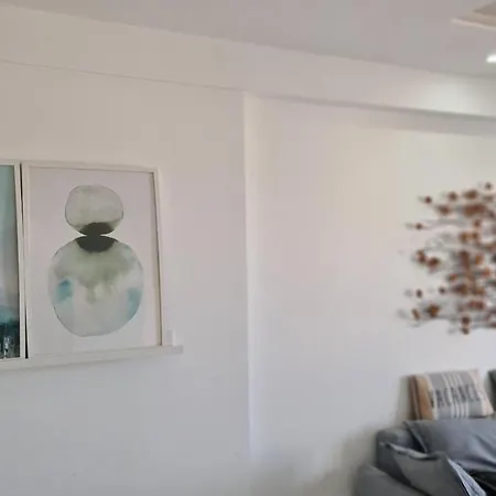 Kallucci's Maison De La * 拉纳卡