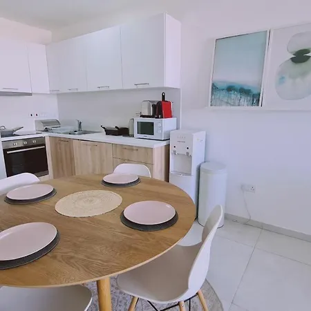 Kallucci's Maison De La Apartmán