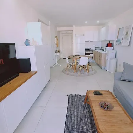 Kallucci's Maison De La Apartmán