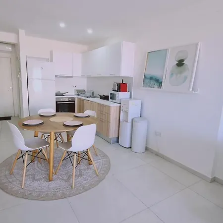 Kallucci's Maison De La Apartman