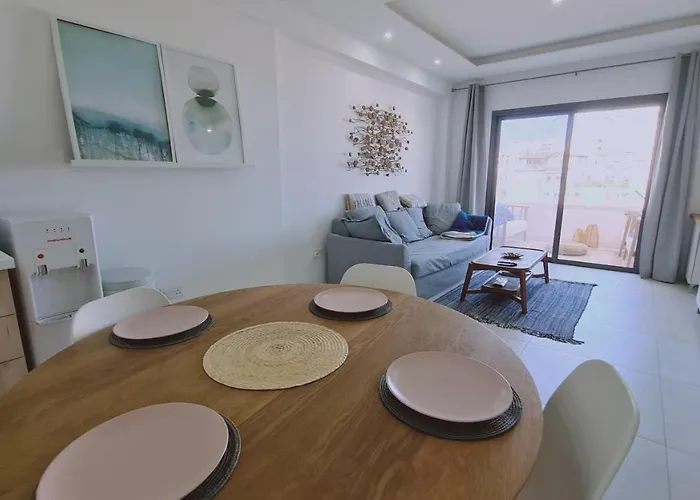 Kallucci's Maison De La * ラルナカ