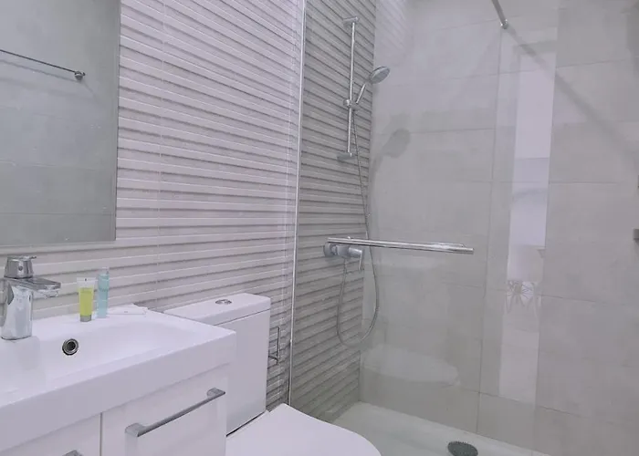 アパート Kallucci's Maison De La ラルナカ