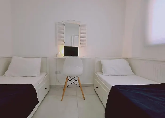 Apartment Kallucci's Maison De La Larnaca